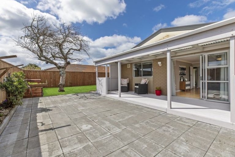 Photo of property in 17a Gobray Crescent, Mount Maunganui, 3116