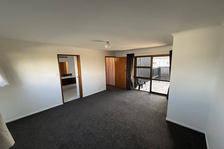 Photo of property in 27a Bay Street, Red Beach, 0932