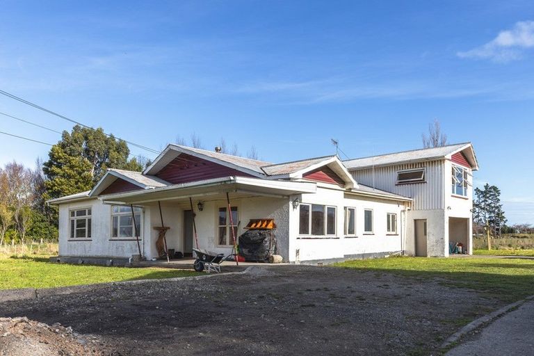 Photo of property in 404 Waitohi Road, Rongotea, Palmerston North, 4476