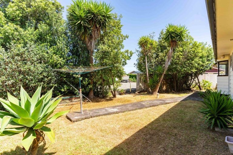 Photo of property in 17 Bledisloe Street, Ruawai, 0530