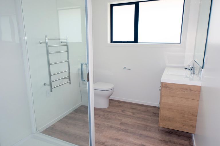 Photo of property in 11 Royal Oak Crescent, Holmes Hill, Oamaru, 9401