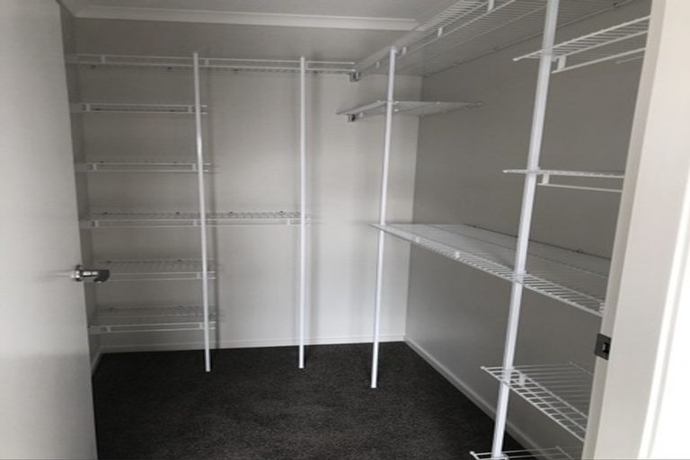 Photo of property in 7 Albatross Lane, Welcome Bay, Tauranga, 3112