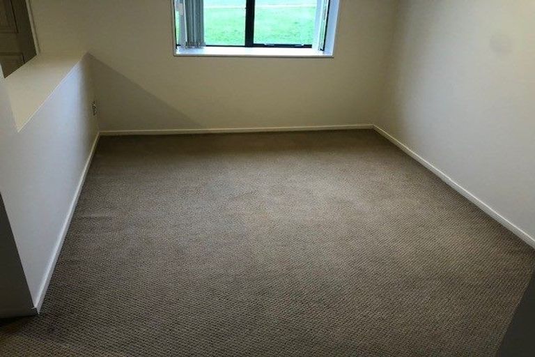 Photo of property in 26a Kinleith Way, Albany, Auckland, 0632