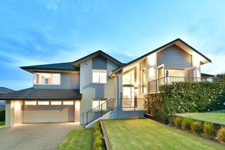 Photo of property in 65 Chesterfield Way, Orewa, 0931