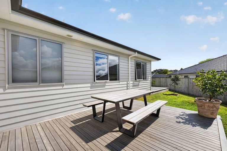 Photo of property in 41 Pukemarino Road, Waimauku, 0812