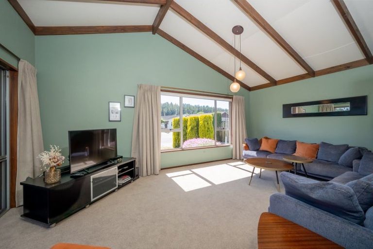 Photo of property in 16 Arnott Street, Alexandra, 9320