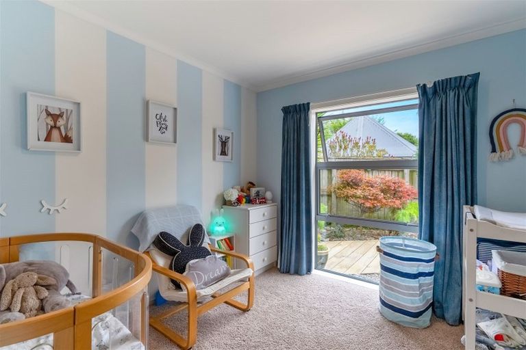 Photo of property in 208 Mazengarb Road, Paraparaumu, 5032