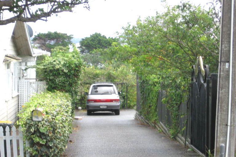 Photo of property in 33 Glen Road, Stanley Point, Auckland, 0624