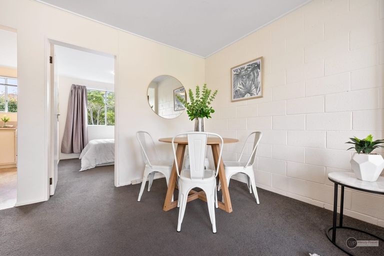 Photo of property in 8/19 Pirie Crescent, Moera, Lower Hutt, 5010