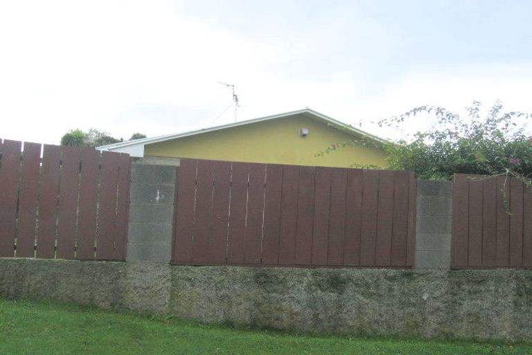 Photo of property in 418 Warspite Avenue, Ascot Park, Porirua, 5024
