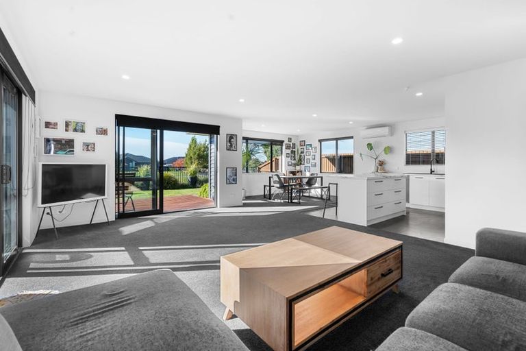 Photo of property in 11 Andesite Drive, Rolleston, 7614