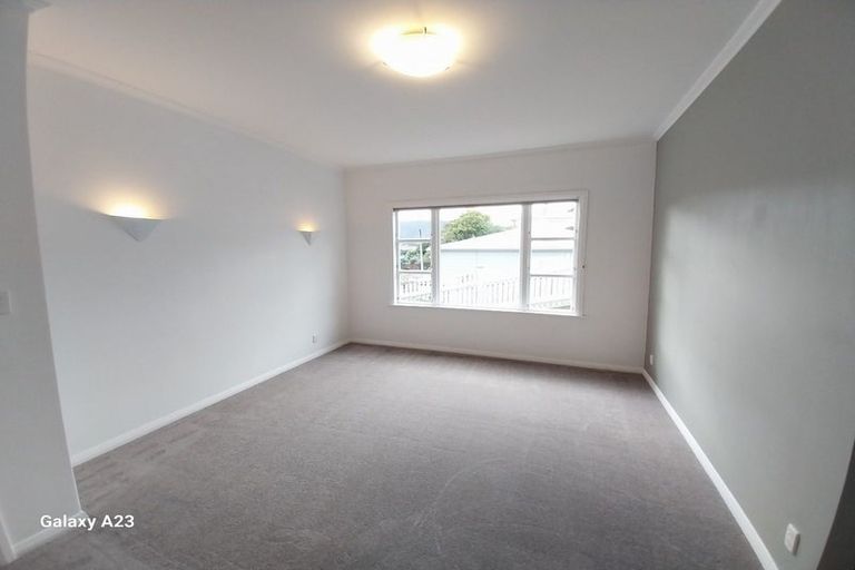 Photo of property in 19 Wilton Road, Wadestown, Wellington, 6012