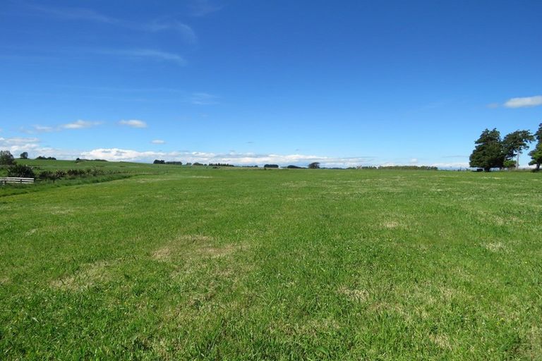 Photo of property in 338b Leedstown Road, Hunterville, Marton, 4787