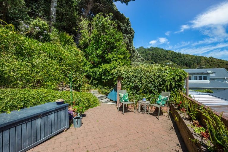 Photo of property in 765 Marine Drive, Eastbourne, Lower Hutt, 5013