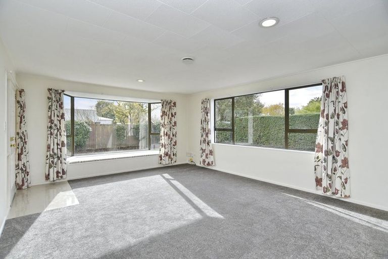 Photo of property in 8 Regent Avenue, Rangiora, 7400