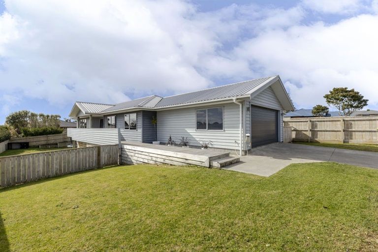 Photo of property in 6 Coby Sydney Drive, Bell Block, New Plymouth, 4312