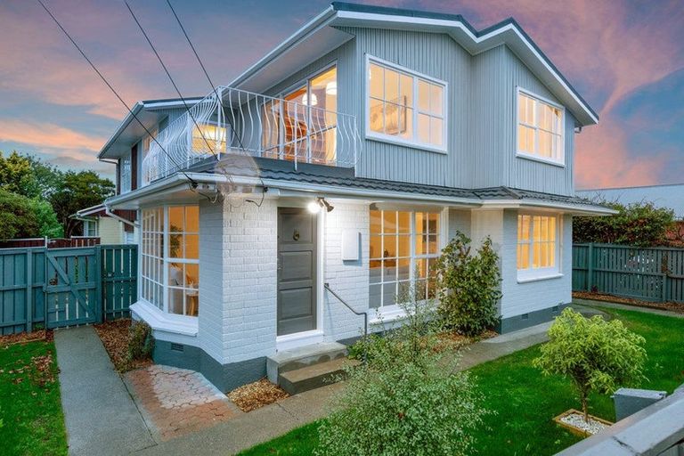 Photo of property in 1/19 Brookby Crescent, Avonhead, Christchurch, 8042