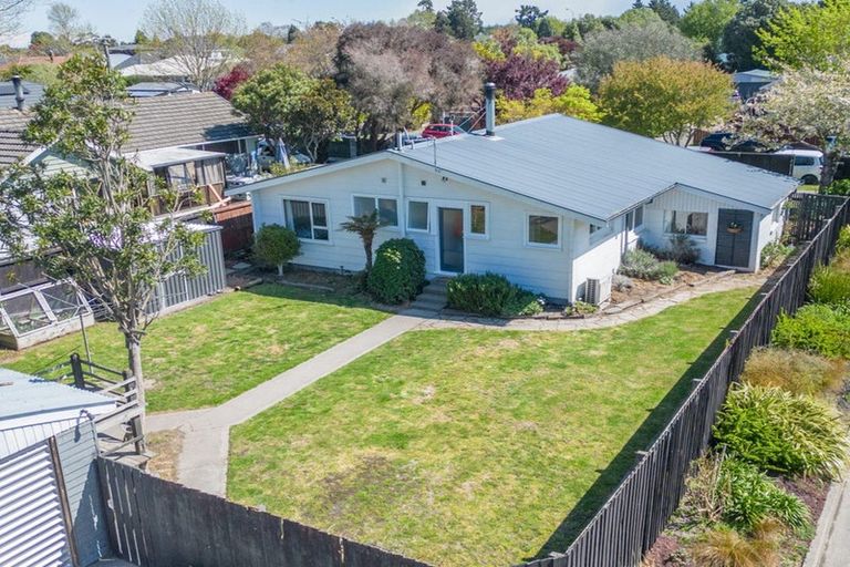 Photo of property in 34 Fenhall Street, Russley, Christchurch, 8042