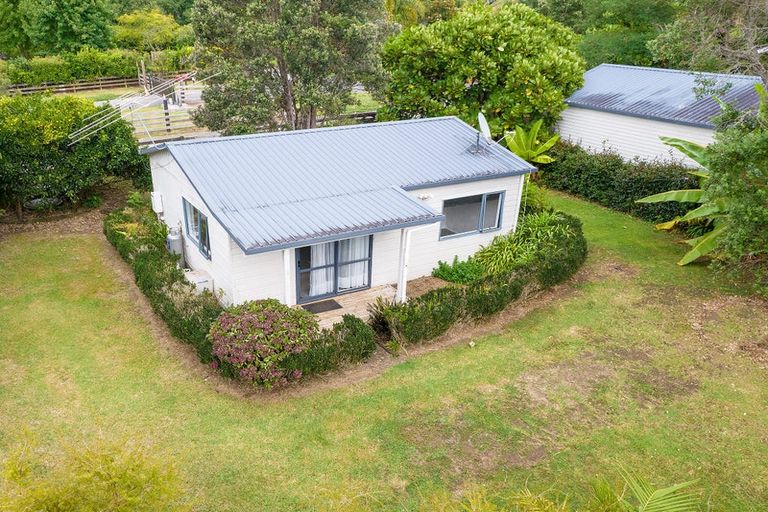 Photo of property in 15 Karaka Drive, Kerikeri, 0230
