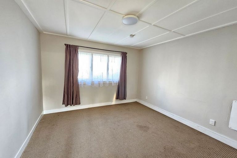 Photo of property in 1/87 Kayes Road, Pukekohe, 2120