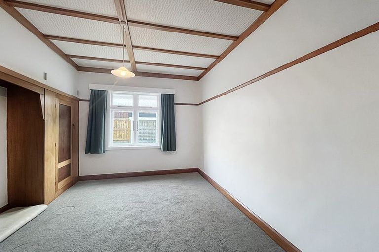 Photo of property in 19 Brightwater Terrace, Terrace End, Palmerston North, 4410