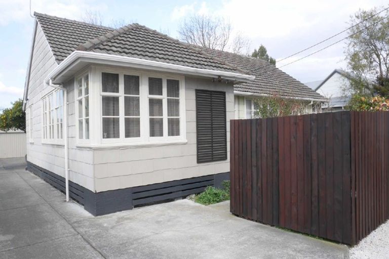 Photo of property in 20 Ilam Road, Upper Riccarton, Christchurch, 8041