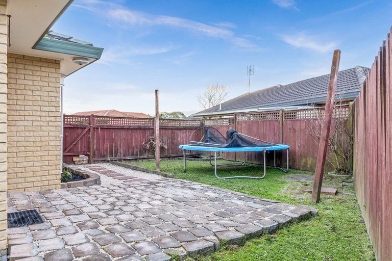 Photo of property in 30 Sheriff Place, Randwick Park, Auckland, 2105