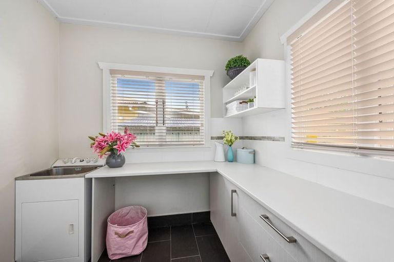 Photo of property in 2a Beth Street, Trentham, Upper Hutt, 5018