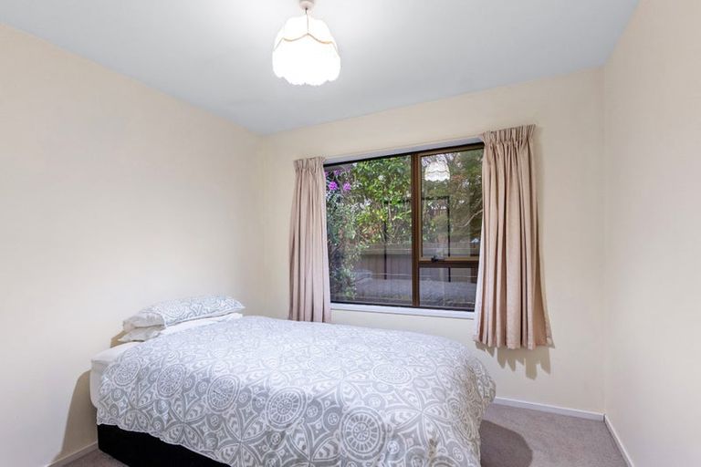 Photo of property in 21 Rubens Place, Burnside, Christchurch, 8053