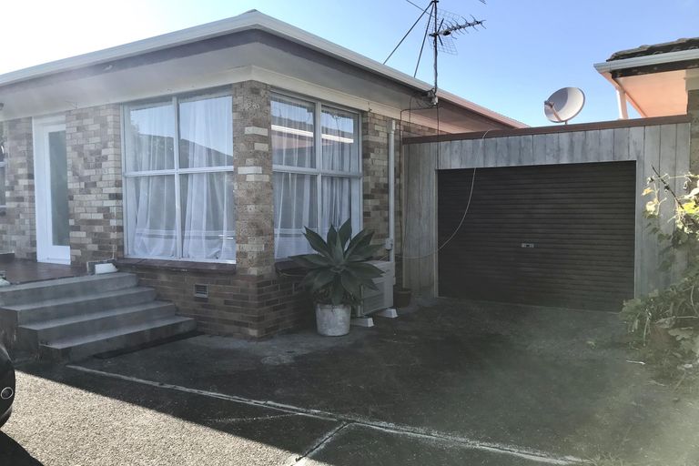 Photo of property in 3/21 Hoteo Avenue, Papatoetoe, Auckland, 2025