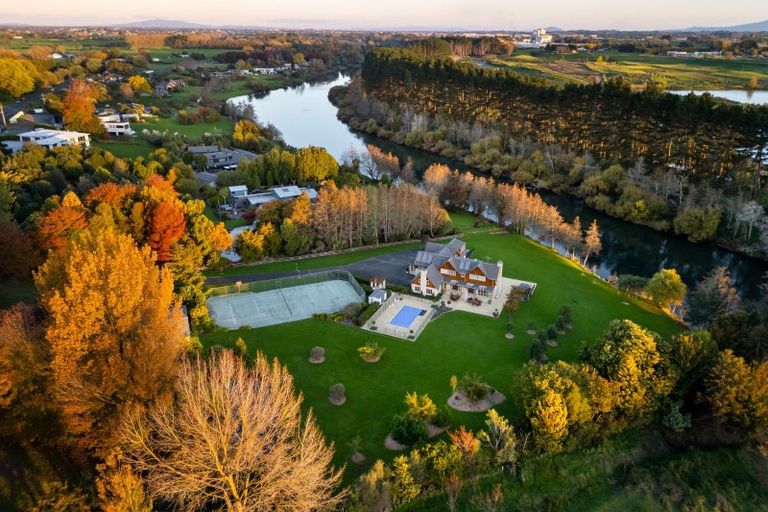 Photo of property in 2247 River Road, Horsham Downs, Hamilton, 3281