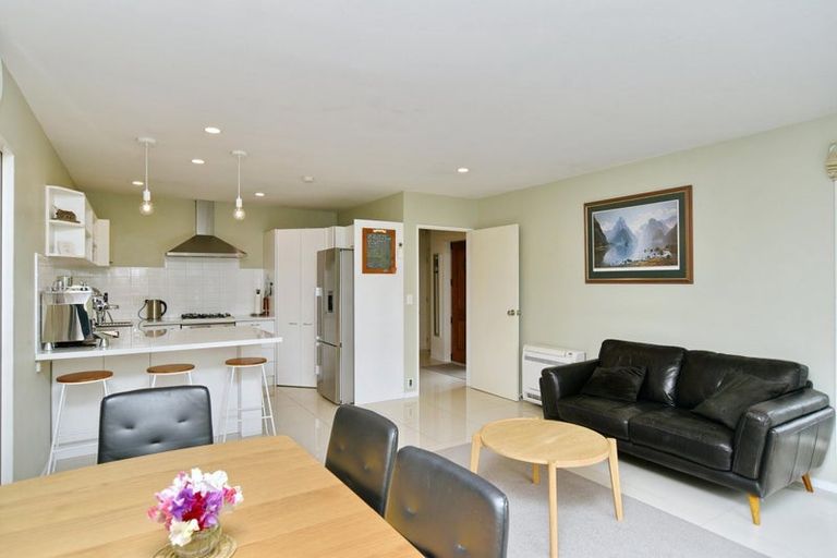 Photo of property in 130a Hawford Road, Opawa, Christchurch, 8023