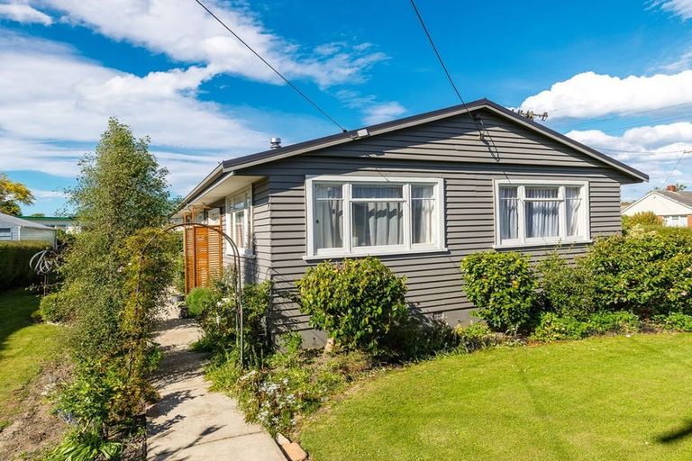 Photo of property in 6 Betten Street, Waimate, 7924