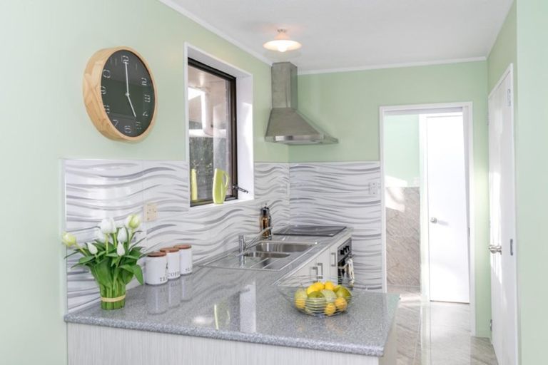 Photo of property in 4b Kentucky Crescent, Nawton, Hamilton, 3200