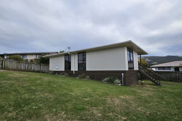 Photo of property in Kivell Street, Ranui, Porirua, 5024