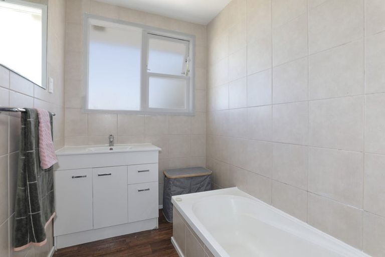 Photo of property in 298 Clayton Road, Pukehangi, Rotorua, 3015