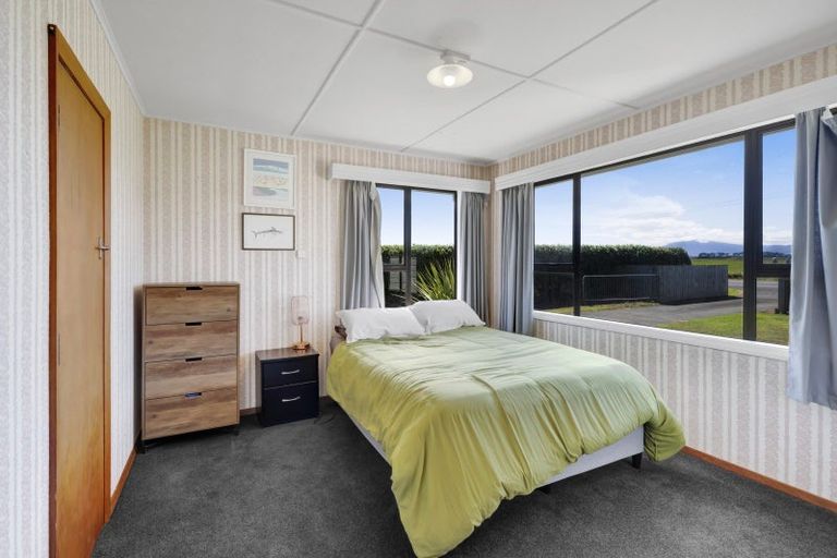 Photo of property in 4923 South Road, Opunake, 4681