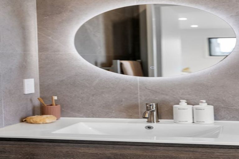 Photo of property in 30 Anchorage Drive, Karaka, Papakura, 2113