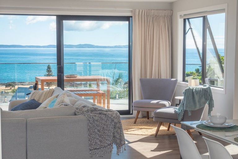 Photo of property in 7 Dudley Crescent, Cable Bay, 0420