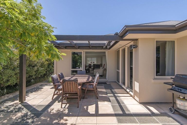 Photo of property in 40 Worsleys Road, Cracroft, Christchurch, 8025