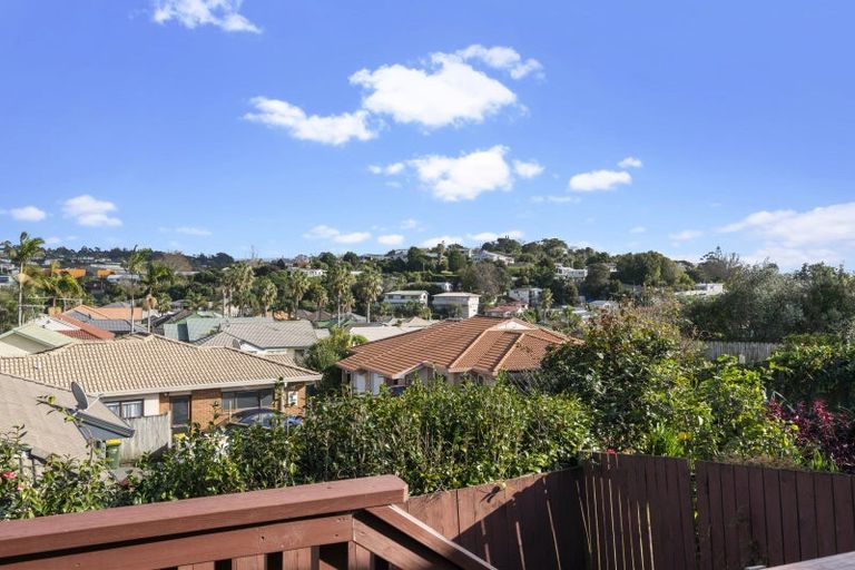 Photo of property in 5 Palmgreen Court, Stanmore Bay, Whangaparaoa, 0932