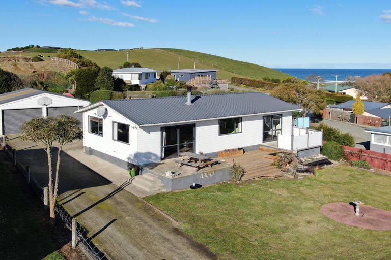 Photo of property in 14 High Street, Kakanui, Oamaru, 9495