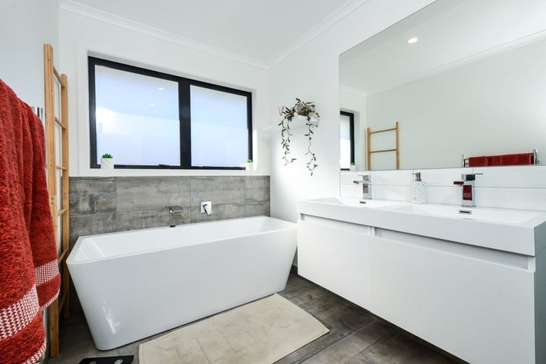 Photo of property in 96 Cumberland Drive, Flagstaff, Hamilton, 3210