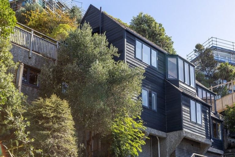 Photo of property in 28 Hay Street, Oriental Bay, Wellington, 6011