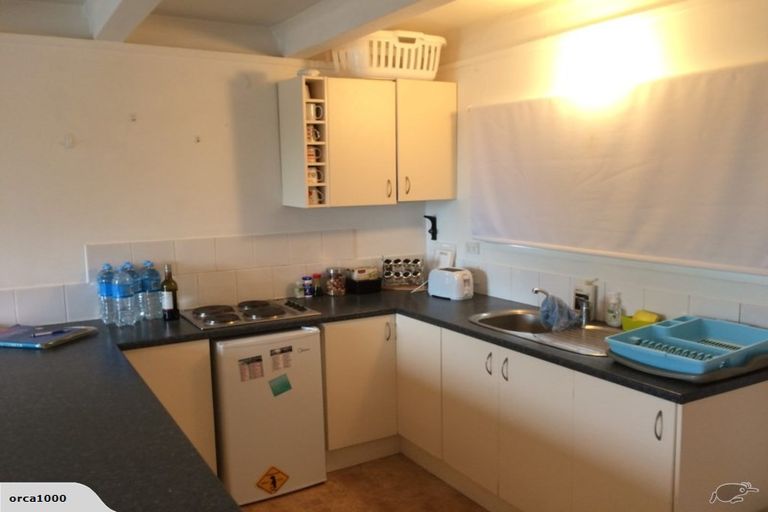 Photo of property in 280g Motutara Road, Muriwai, Waimauku, 0881