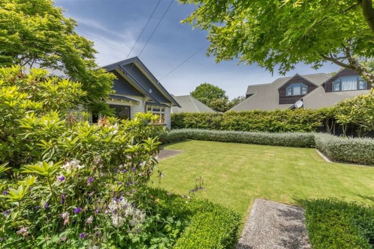 Photo of property in 44 Hamilton Avenue, Ilam, Christchurch, 8041