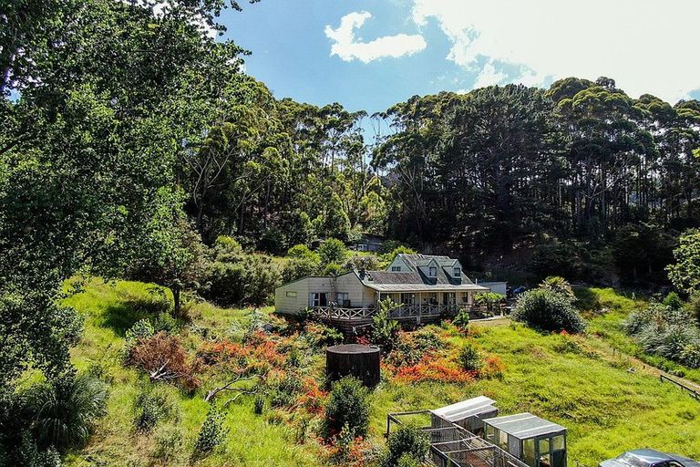 Photo of property in 192 West Coast Road, Kohukohu, 0491