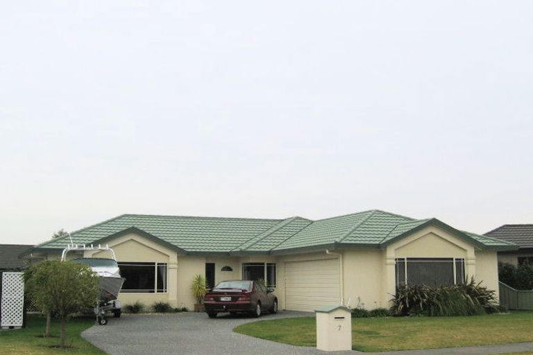 Photo of property in 7 Rutland Place, Taradale, Napier, 4112