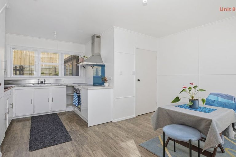 Photo of property in 8a-8b Devon Place, Cannons Creek, Porirua, 5024