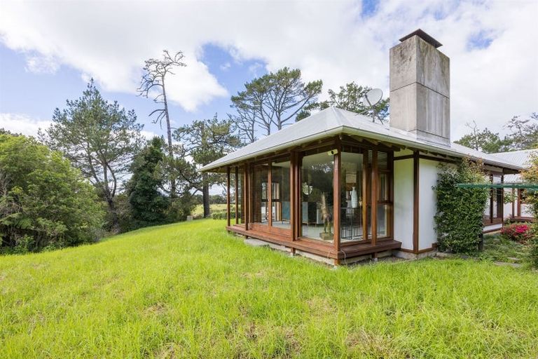 Photo of property in 106 Vaughans Road, Long Bay, Albany, 0792